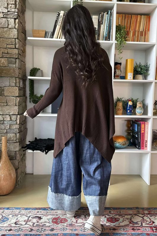 Bowie Asymmetric Turtle Neck Ribby Knit Chocolate